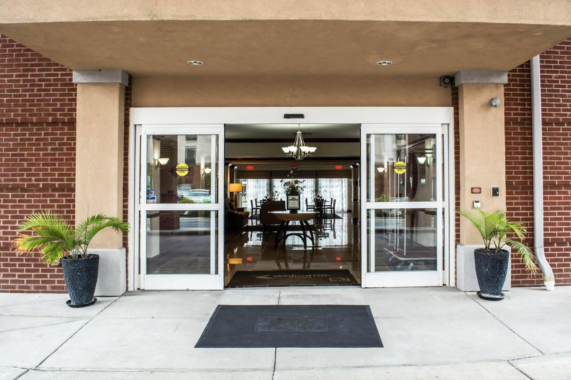 Comfort Inn Emporia Exterior foto